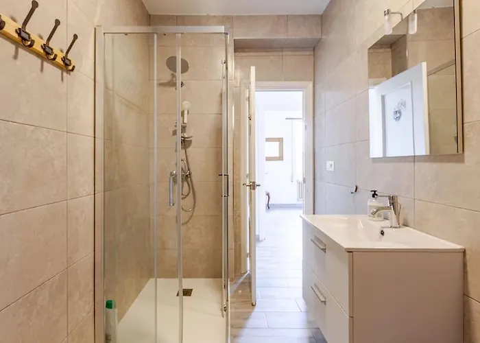 Casa Mosteiro Feriehus Bribes